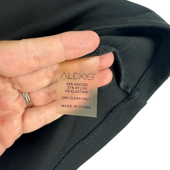 ALEXIS Sz M Women's Black Bissette Short Sleeve Mock Neck Top - Picture 7 of 13